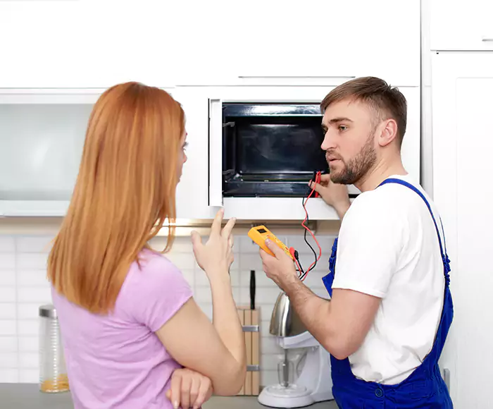 Skilled Microwave Service: Your Certified Microwave Purchase and Installation in West Haven, CT